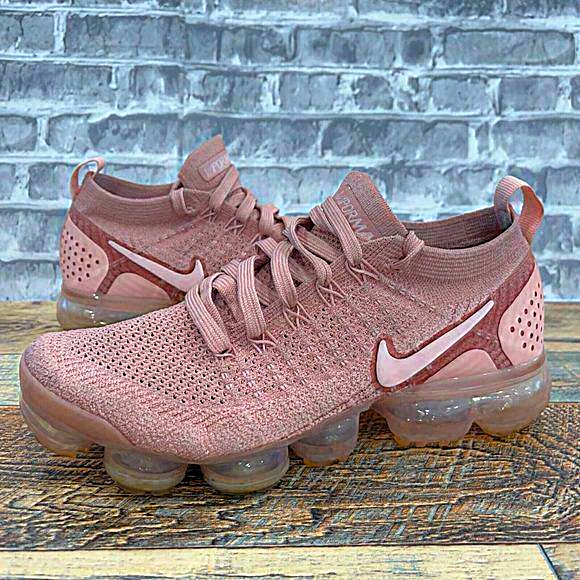 rust pink vapormax nike